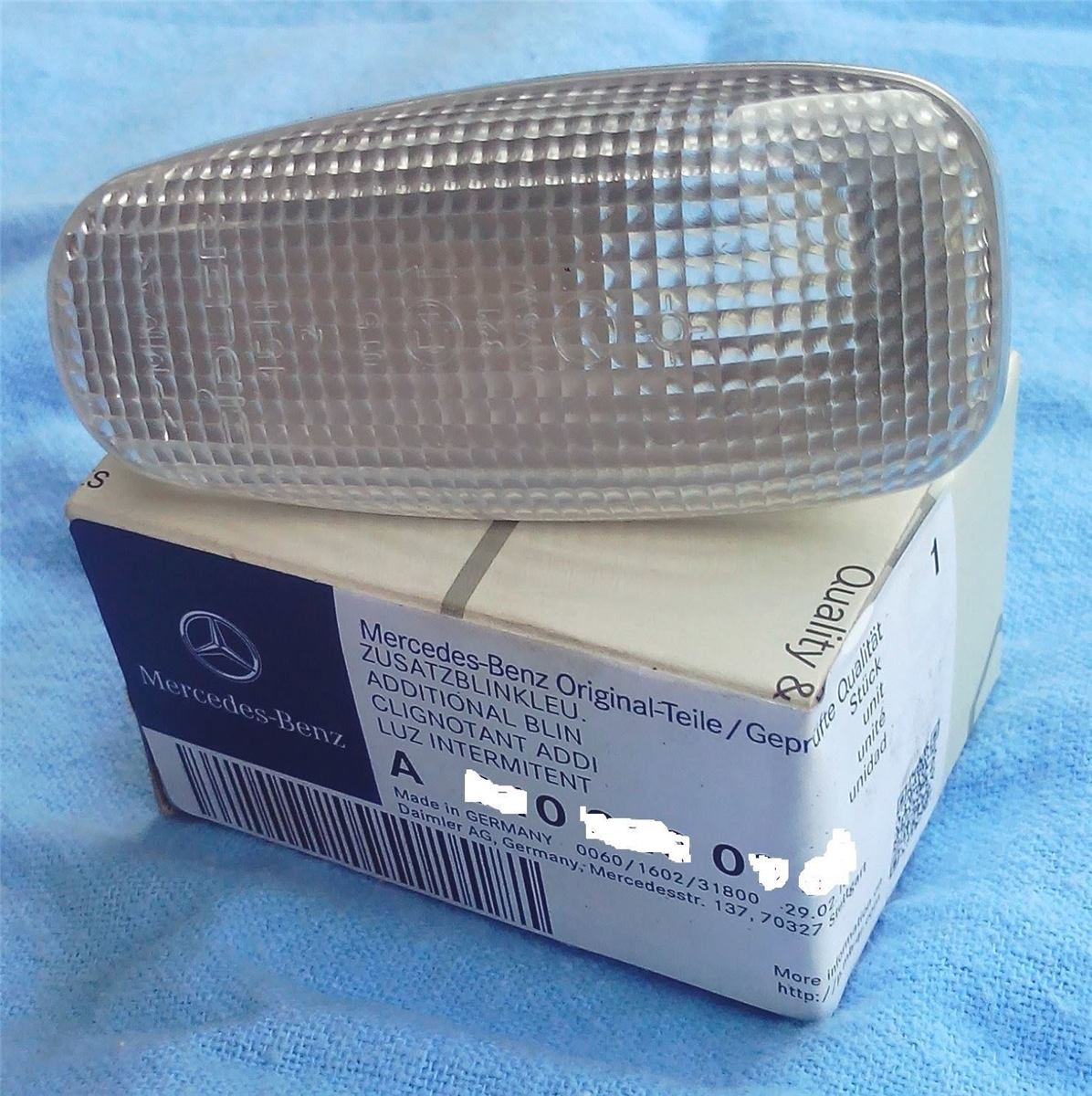 Front Fender Signal Lights from the Dr. SLK reference catalog