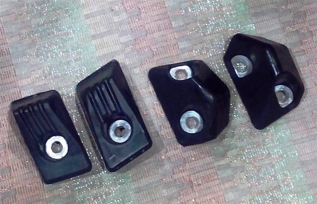 Trunk Bumpers (Set of 4) from the Dr. SLK reference catalog